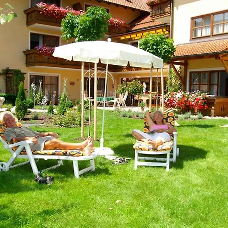 아파트 Appartementhaus Holmernhof I *